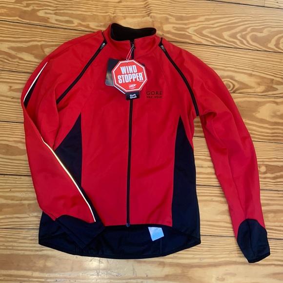 Women’s convertible cycling jacket from Gore Bike Wear (makers of GORE-TEX). - Picture 1 of 5